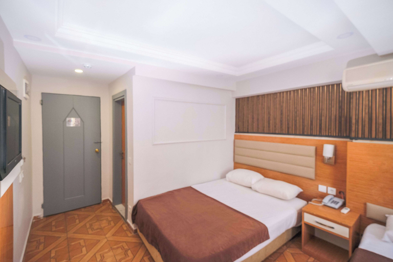 Bedroom 2, Hotel Ozbek, Fatih
