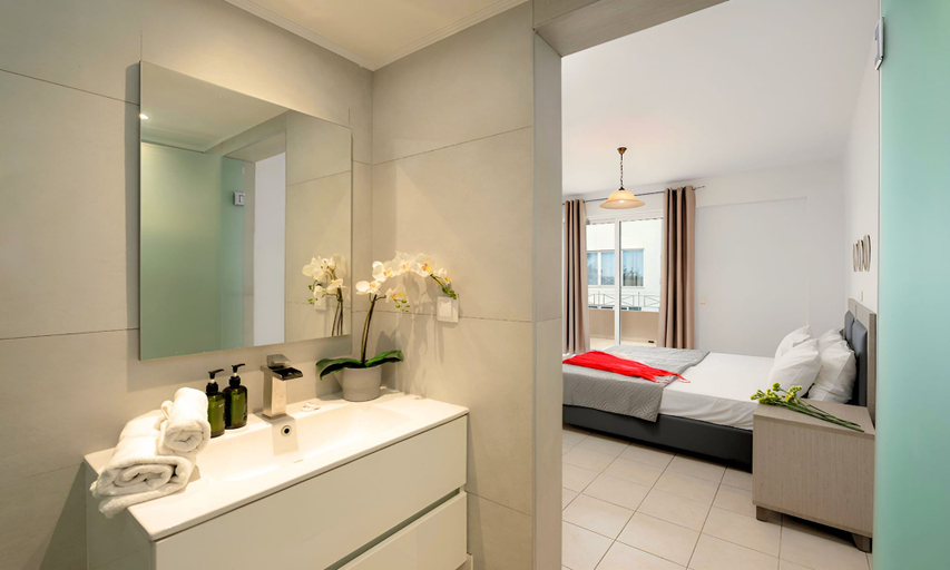 Bathroom 3, Kavros Beachside Apts, Crete