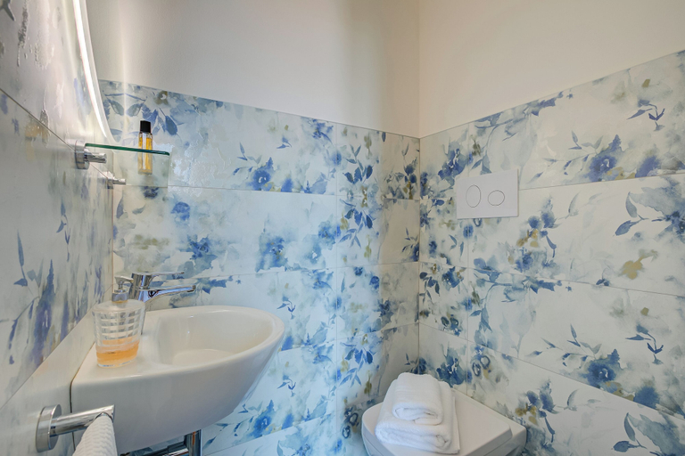 Bathroom 2, Casa Ferrari Lake View in Desenzano, Brescia