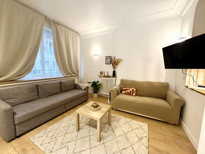 Living area 5, Celine 30, Paris