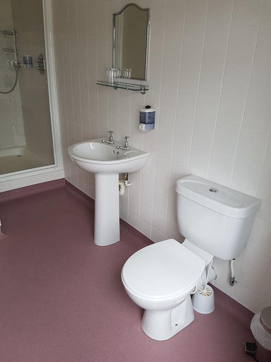 Others 5, AboukirHotel, Angus