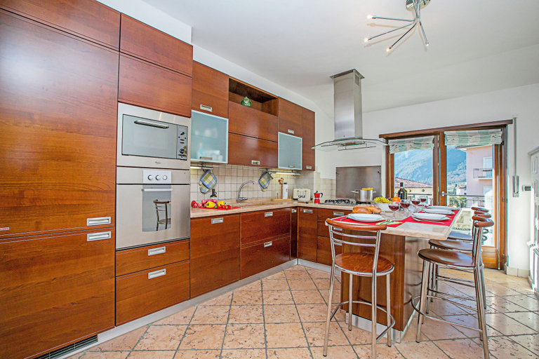 Others 5, Paulie Apartment, Trento