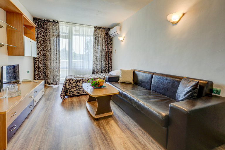 Bedroom 3, Hotel Shipka All Inclusive, Varna