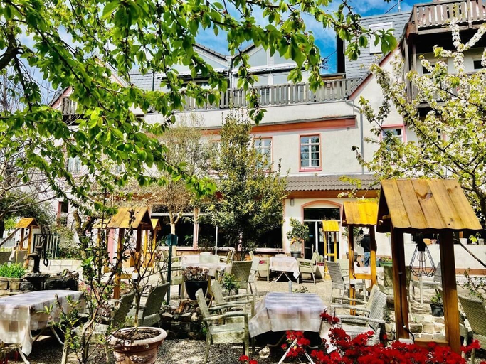 Outdoor dining 2, MyMyLahnstein, Rhein-Lahn-Kreis