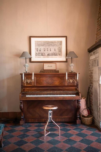 Interior 2, Le Manoir Familial, Brabant Wallon