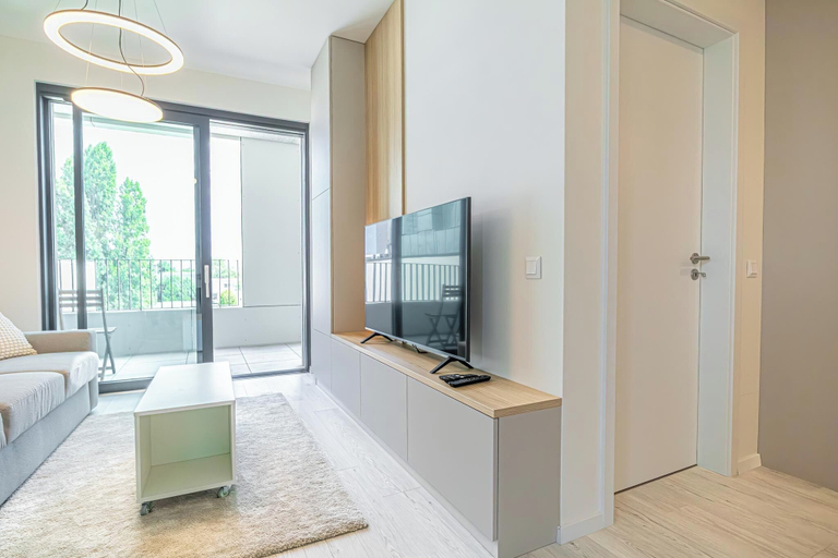Living room 4, 1BR Apartment Near Airport with Parking, Bratislava