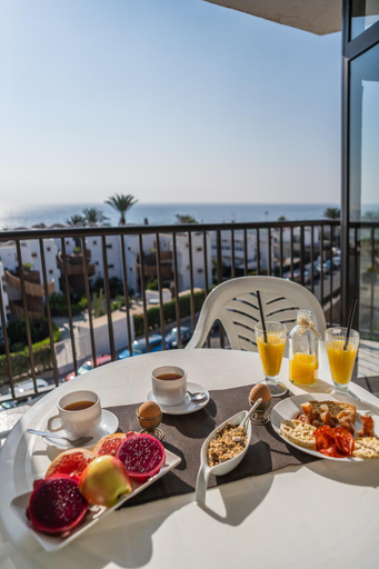 Food & Drinks 4, RT-Apartamentos Guinea, Las Palmas