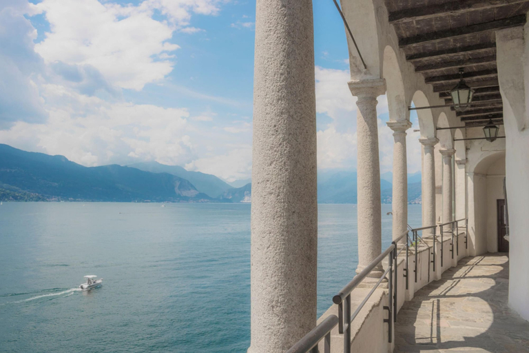 Property grounds 3, Blu Oltrelago: Leggiuno Lake Maggiore Apt w/ Shared Pool & Garden, Varese