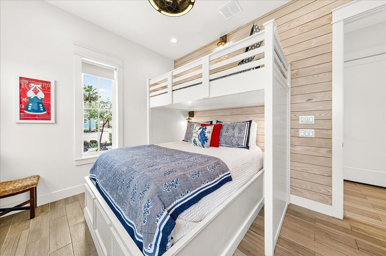 Bedroom 3, It Is Well 127 WI, Nueces