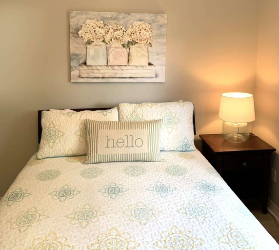 Room 3, Coastal Sea Glass, Harrison