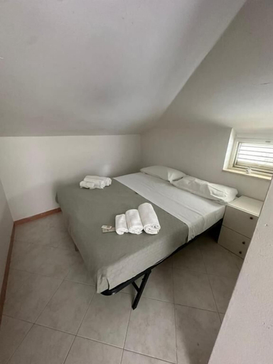 Bedroom 2, hotel residence il villaggio li cylentos, Salerno