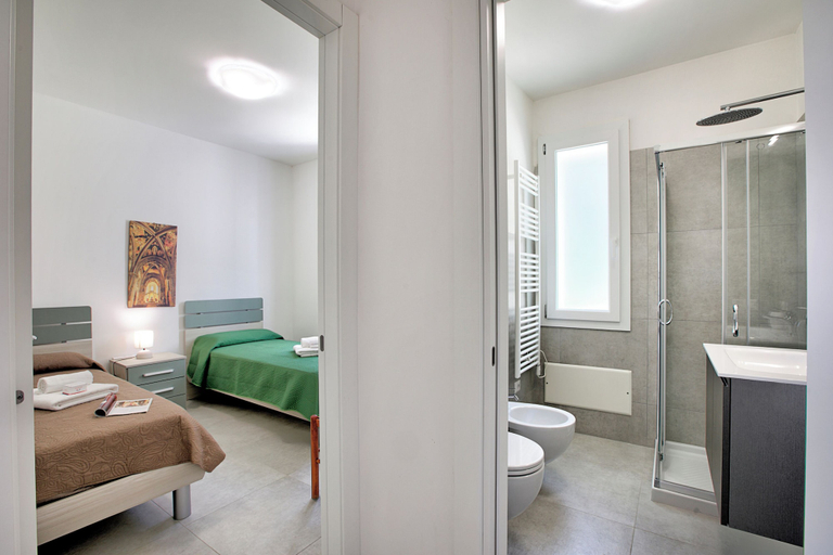 Others 4, Complesso Villa Cristal, Lecce