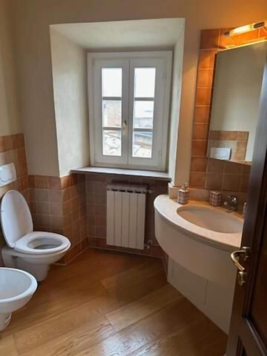 Bathroom, Suite dei Cherubini, Pisa