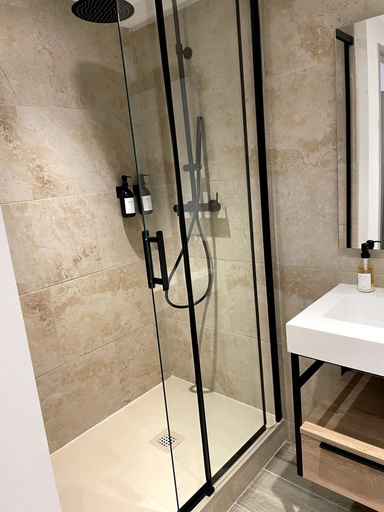 Room 5, Mas de la Canop e Pool air Condition, Vaucluse