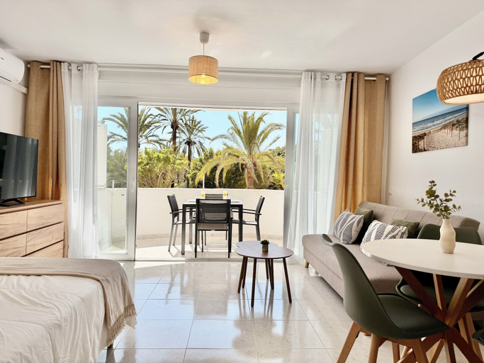 Living area 4, Coronado Beach Marbesa, Málaga