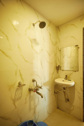 Bathroom 4, Hotel Sai Vidisha Palace, Ahmadnagar