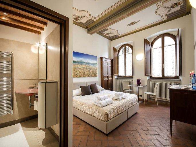 Bedroom 5, LA CORTE DEL RE SUITE AREZZO, Arezzo