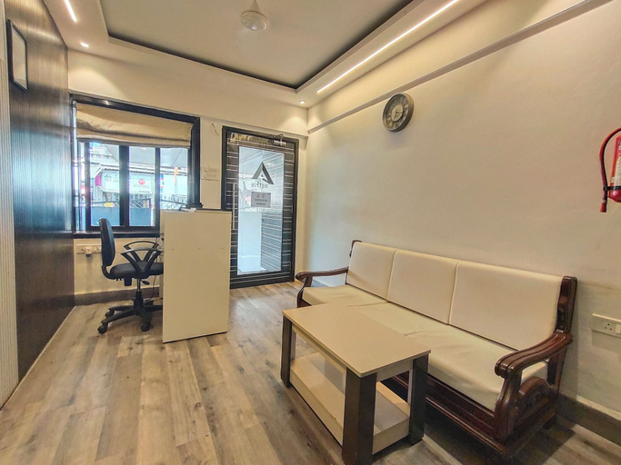 Others 5, Astha Kandivali Service Apt, Mumbai Suburban