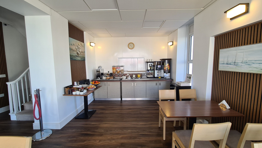 Food & Drinks 4, Torland Seafront Hotel, Torbay