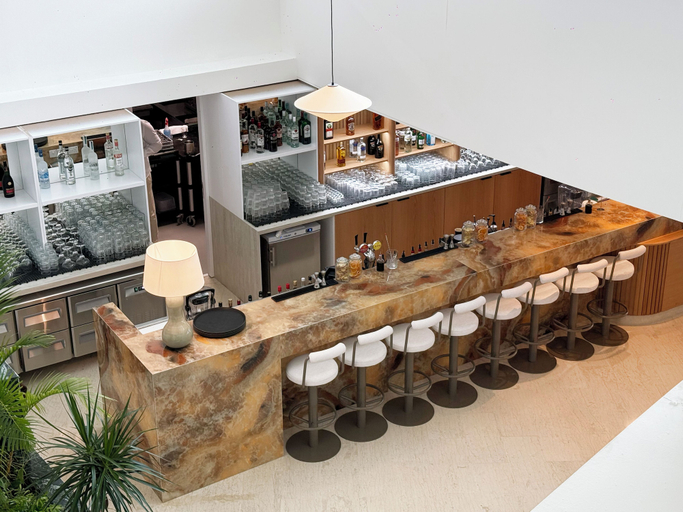 Food & Drinks 5, Imperial Island by Louis Hotels