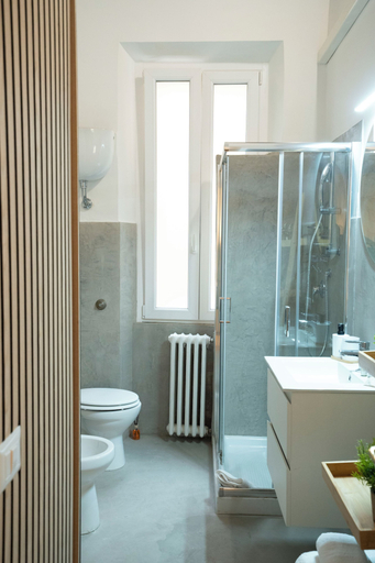 Bathroom 5, Prefetti 46 Lovely Flat, Rome