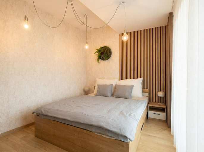 Room 2, 8-Min to Airport 1BR & 1LR Flat, Bratislava