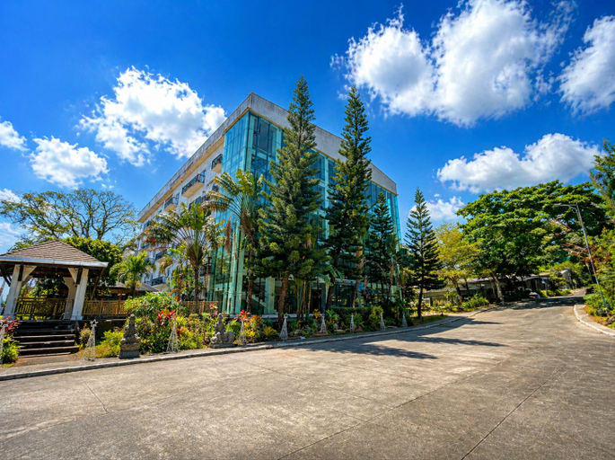 Exterior & Views 2, Forest Crest Nature Hotel and Resort, Nasugbu