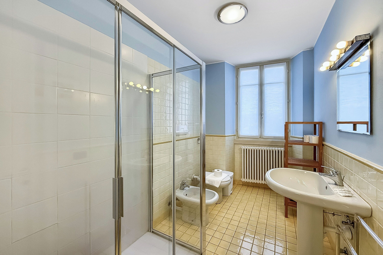 Bathroom 5, La Piazza Menaggio, Como
