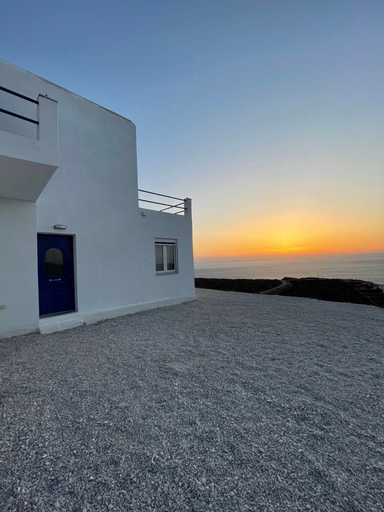 Room 2, Eagle s Nest Kythnos, South Aegean
