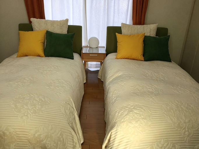 Bedroom 2, La Curacion, Naoshima
