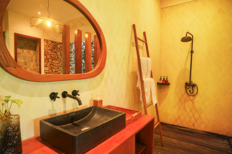 Bathroom 4, VILLA OMANTRA HOME BALI, Buleleng