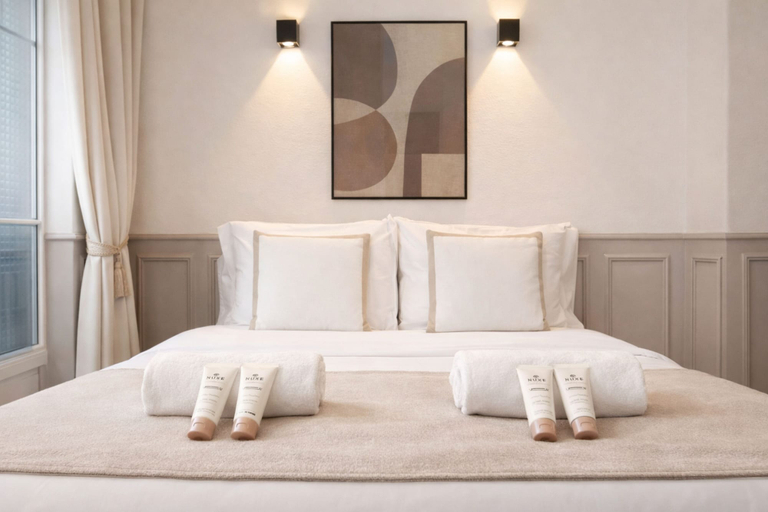 Bedroom 4, 1609 CroixNivert, Paris