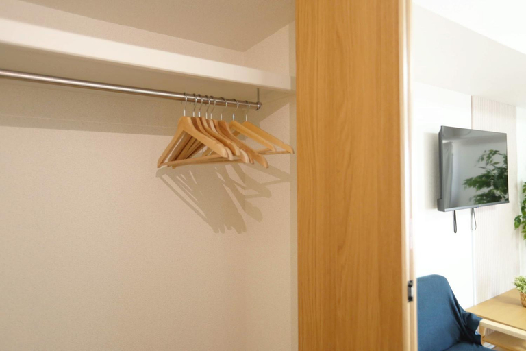 Bedroom 2, b&Tengachaya, Osaka