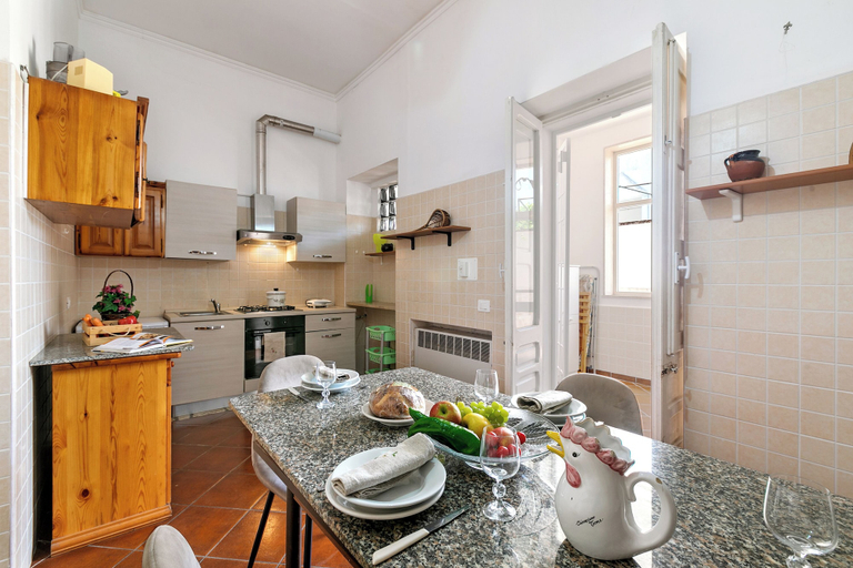Dining 3, Villa Isidoro - Sea View and Garden, 50m to Beach, Lecce