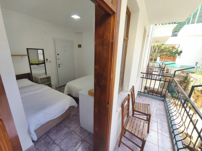 Bedroom 4, Kaptan Pansiyon, Kaş