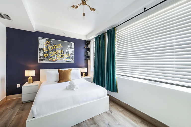 Room 5, Drexel Apts by At Mine Hospitality, Miami-Dade