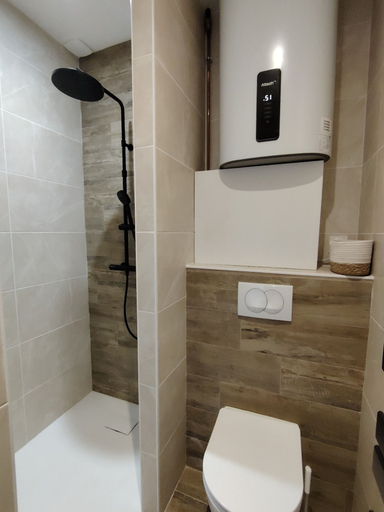 Bathroom 2, NAUSICA, Vendée