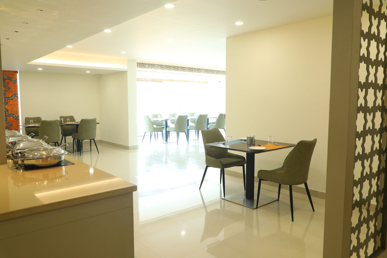Dining, GG HOTELS, Tiruppur