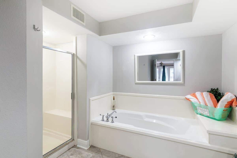 Bathroom 5, Cozy 2 bed 2 Bath Condo at the Beachside Ocean Club Villas, Harrison