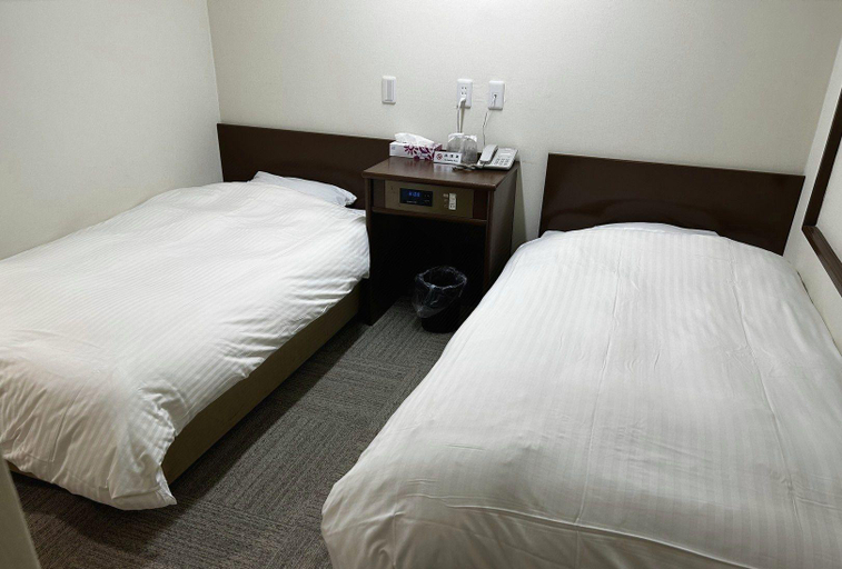 Others 3, Mihara Station Hotel, Mihara