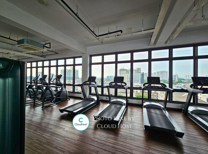 Others 4, Subang 2BR Homestay Walk to LRT Near SJMC & Sunway Pyramid, Subang Jaya