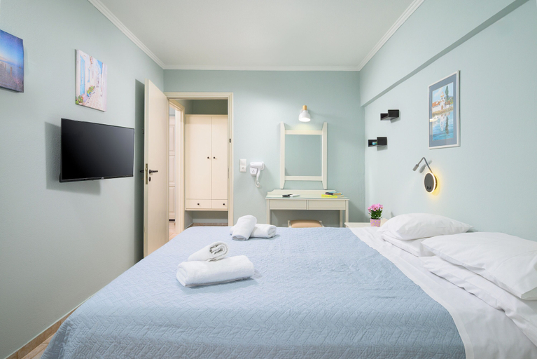 Bedroom 4, Aris studios, Crete