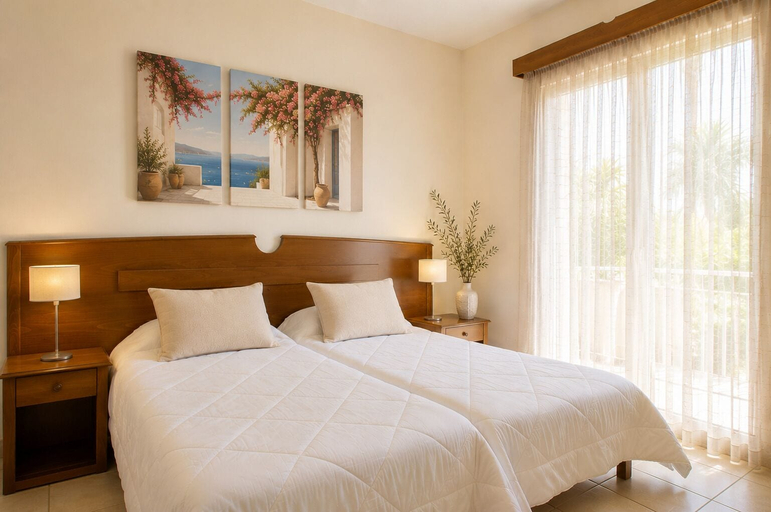 Bedroom 4, Makis Inn Resort, Peloponnese