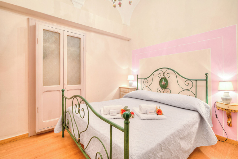 Room 2, Goccia Di Mare 50m From The Sea, Savona