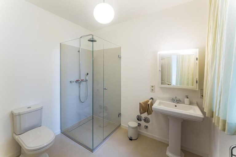 Bathroom 3, Landhaus Reverchon KG, Trier-Saarburg