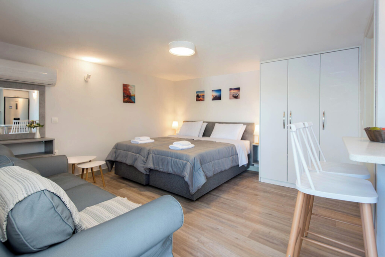 Bedroom 4, Balaris Apartments, Ionian Islands