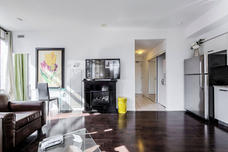 Interior 4, Commerce Suites and Stays, York