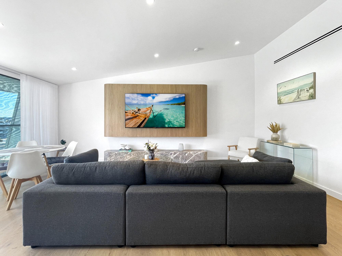 Separate living room 2, 2 Bedroom Townhouse with water views, Eurobodalla