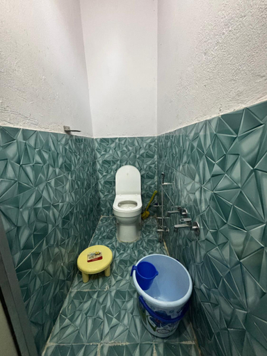 Bathroom 3, Surkanda Home stay, Uttarkashi