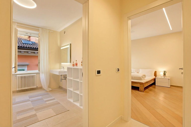 Bathroom 3, Les Suites Di Sara Rooms, Trento